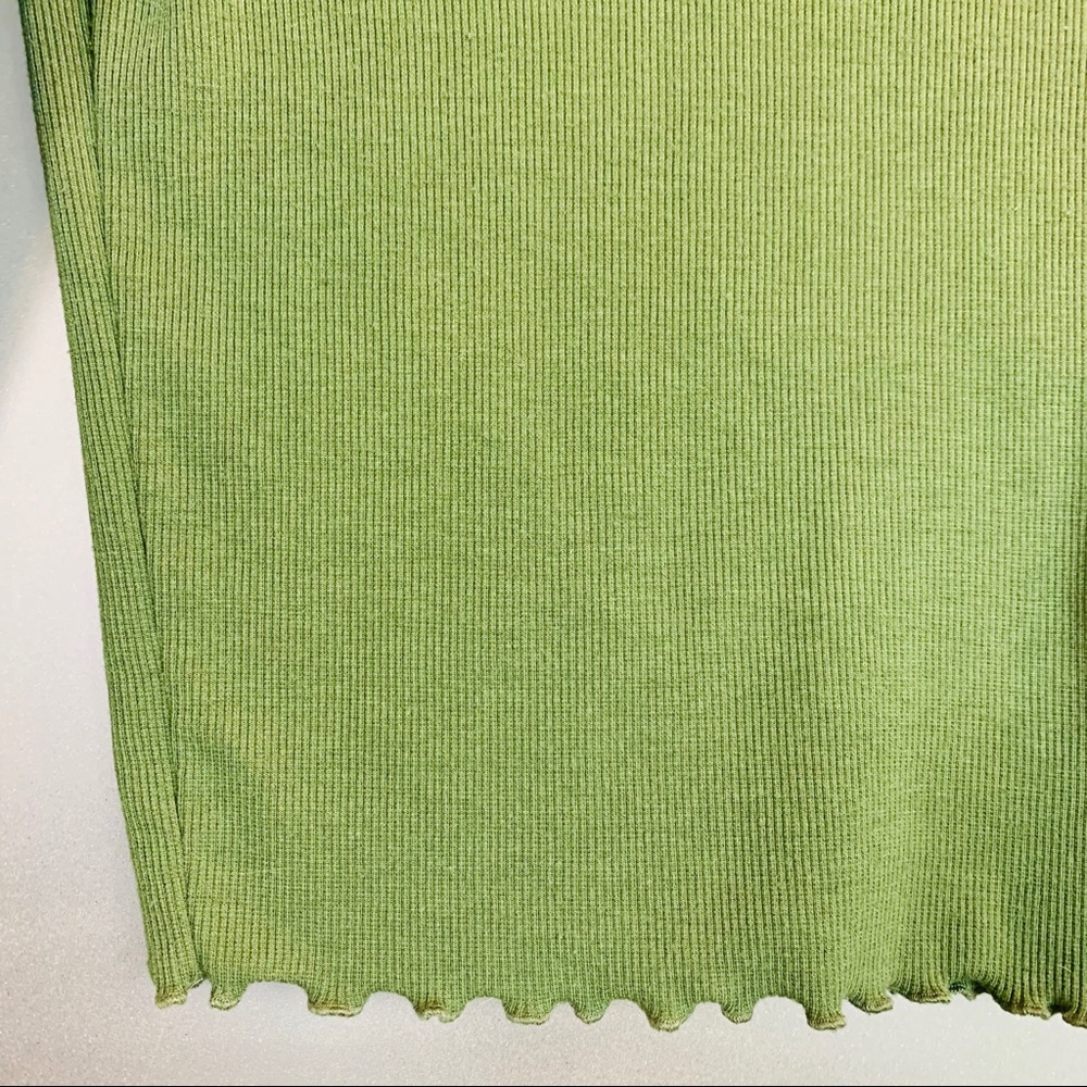 Divided | Ribbed Long Sleeve Crop Top S - Picture 5 of 8